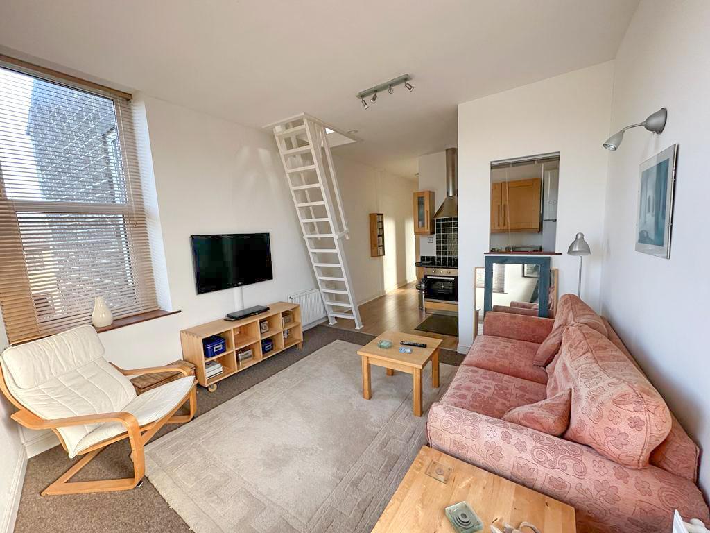 Additional image 3 of Apartment, Cobbydale House, New Road, Silsden