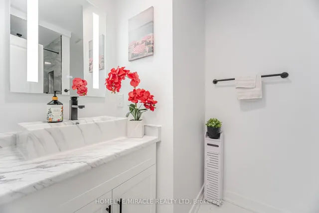 Additional image 24 of 81 Pettibone Sq