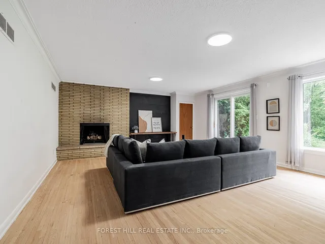 Additional image 25 of 37 Farmcote Rd