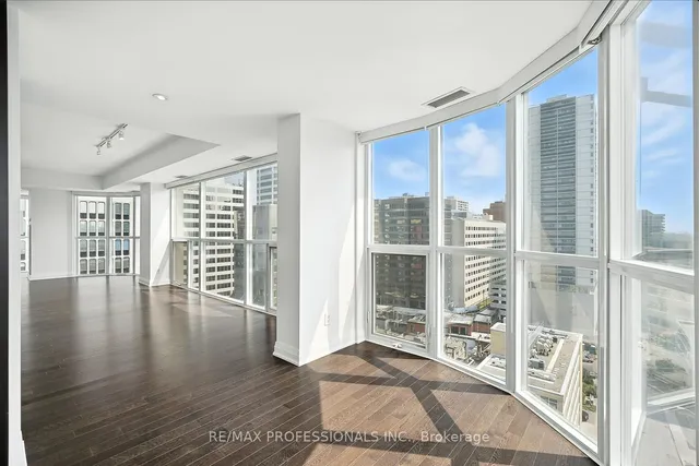 Additional image 8 of 1430 Yonge St Unit 1401