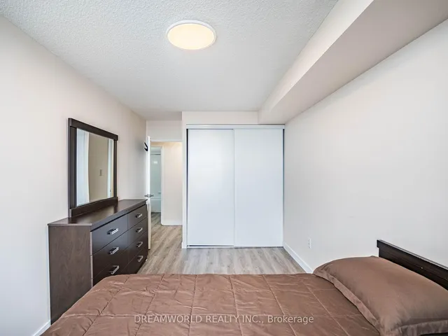 Additional image 39 of 75 Emmett Ave Unit 2104