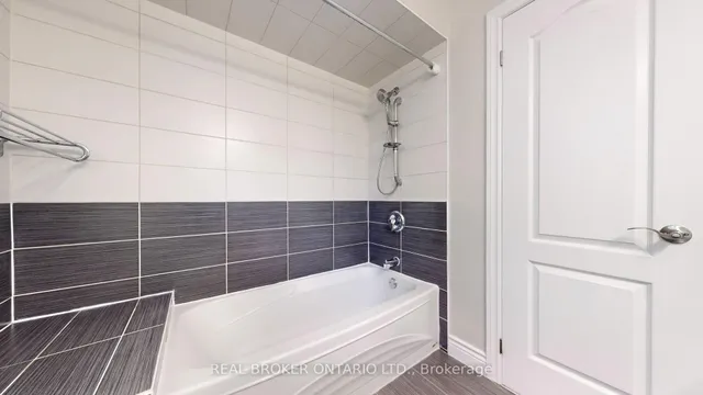 Additional image 23 of 255 Port Royal Tr