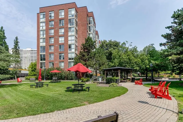 Additional image 23 of 24 Southport St Unit 155