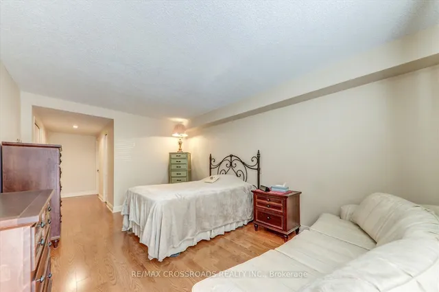 Additional image 28 of 1 Concorde Pl Unit 405