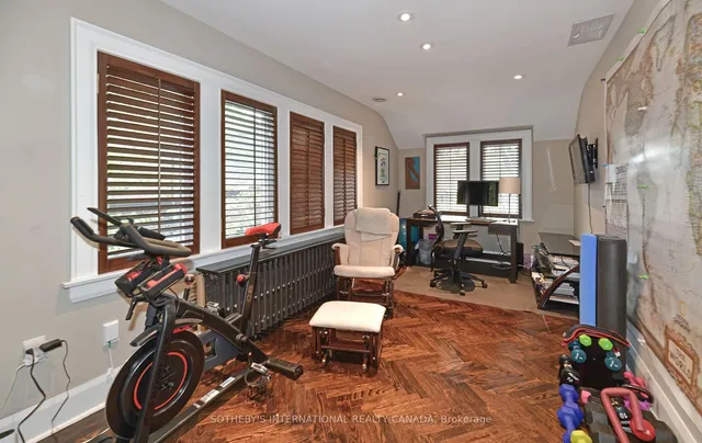 Additional image 25 of 568 Windermere Ave