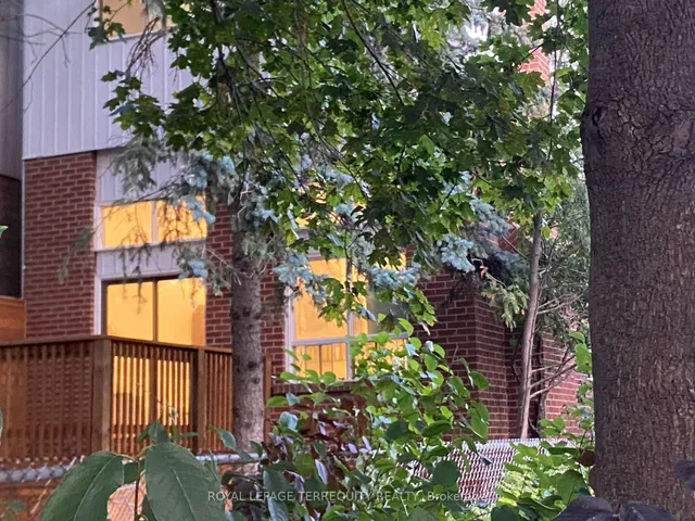 Additional image 24 of 28 Festival Dr