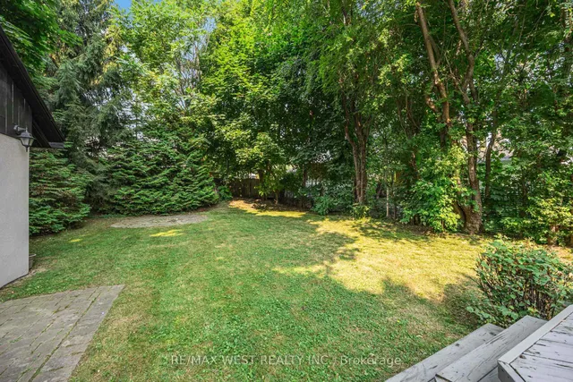 Additional image 37 of 80 Thirty Ninth St