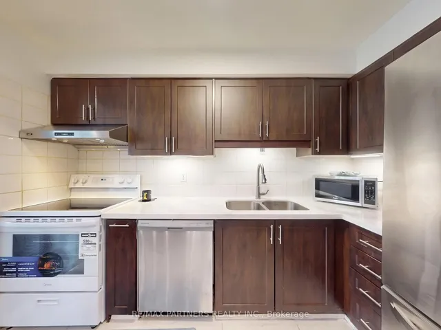 Additional image 17 of 46 Woody Vine Way