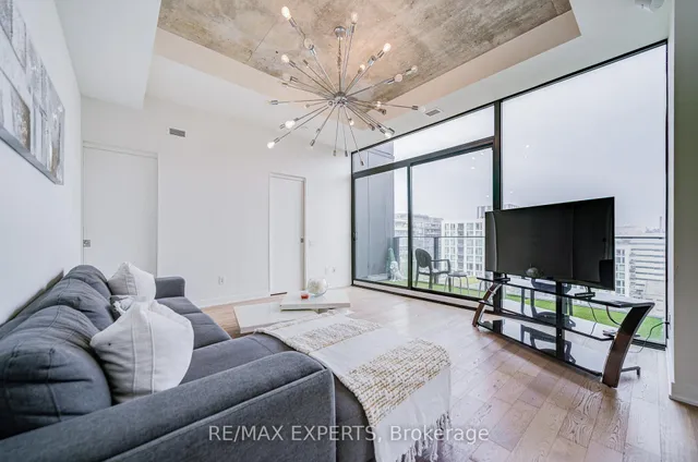 Additional image 12 of 629 King St Unit 1418