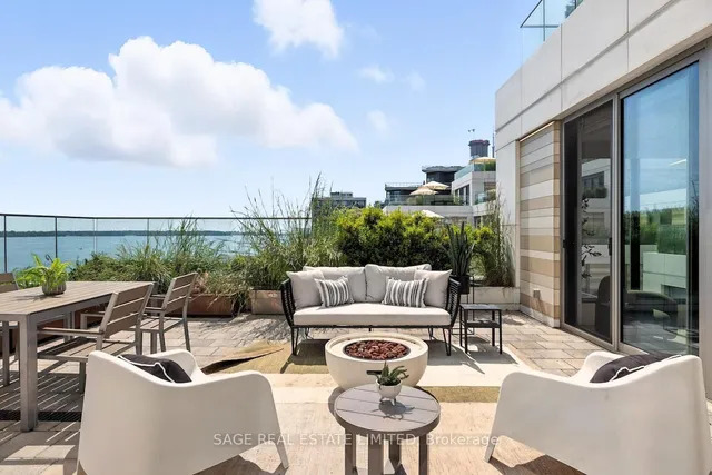 Additional image 20 of 118 Merchants Wharf Unit 910