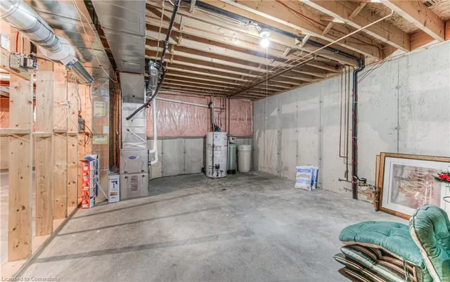 Additional image 43 of 85 Candle Cres