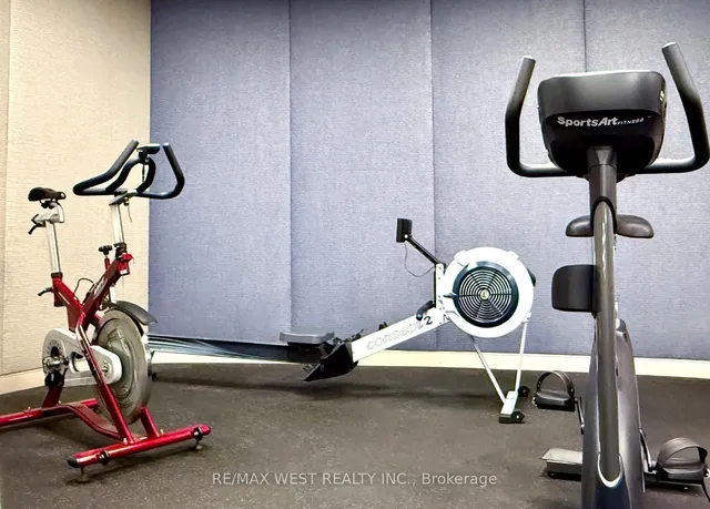 Additional image 24 of 38 Elm St Unit 410