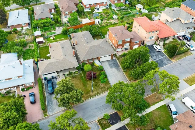 Additional image 44 of 142 Gracefield Ave