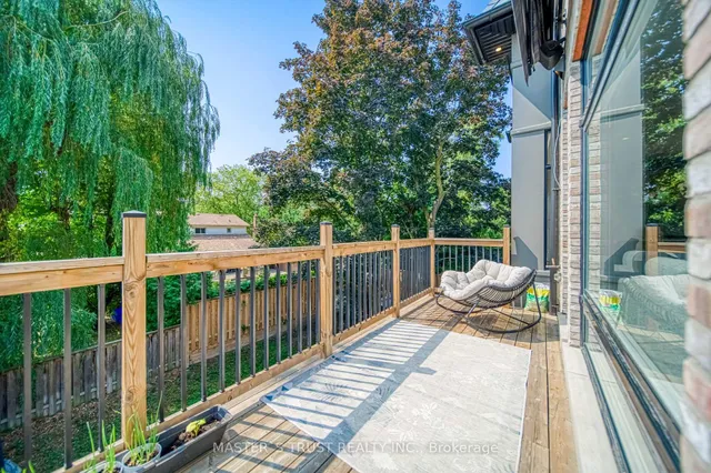 Additional image 12 of 15 Ames Circ