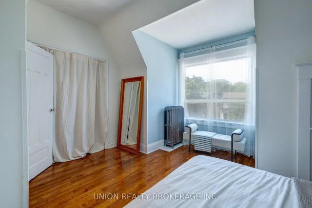 Additional image 17 of 69 King Edward Ave