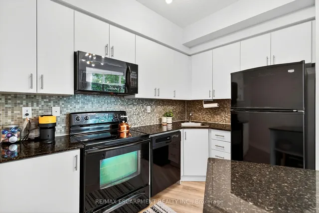 Additional image 12 of 15 BRUYERES Mews Unit 212