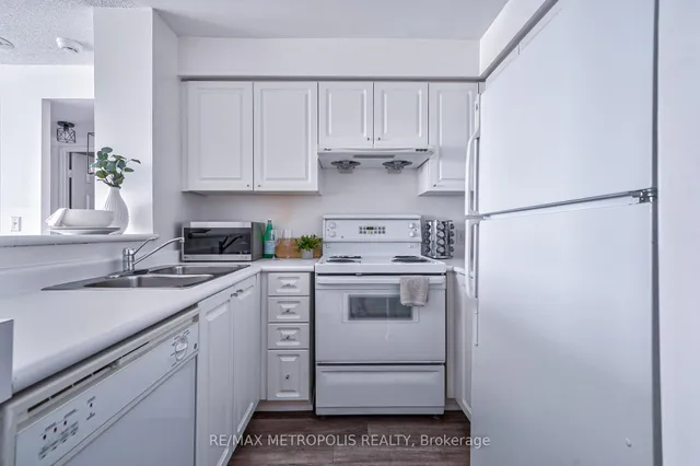 Additional image 11 of 11 Lee Centre Dr Unit PH109