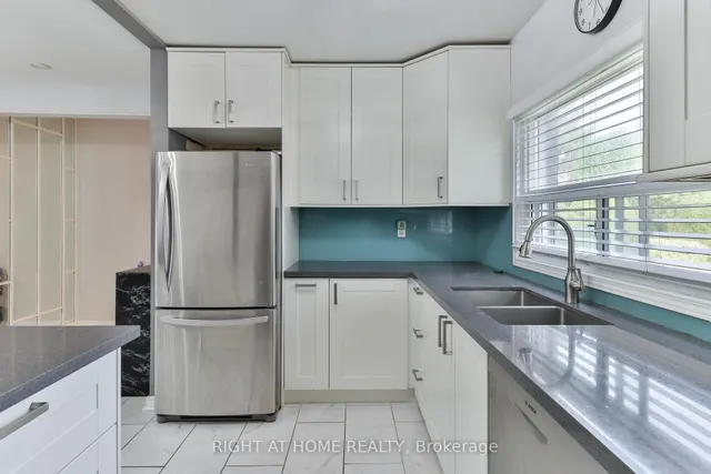 Additional image 16 of 34 Venetian Cres Unit 144