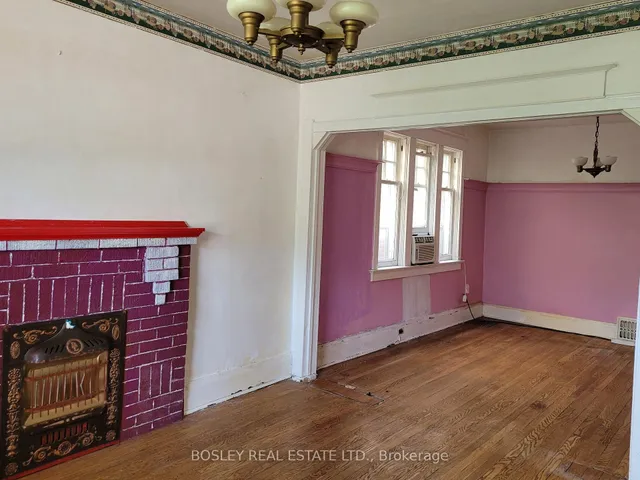 Additional image 6 of 12 Thyra Ave