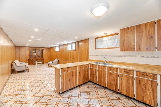 Additional image 29 of 30 Bartel Dr