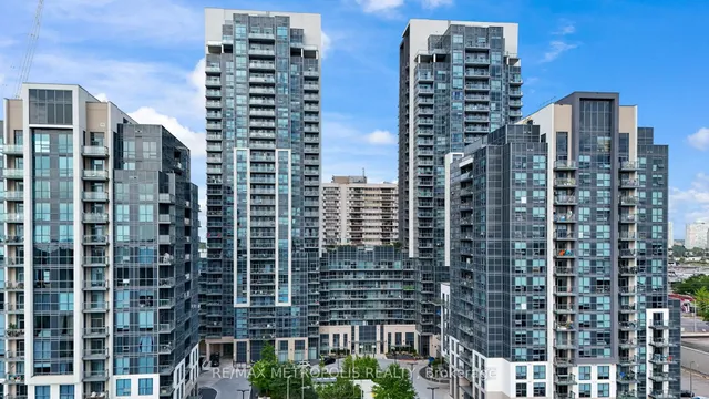 20 Meadowglen Pl Unit 2310