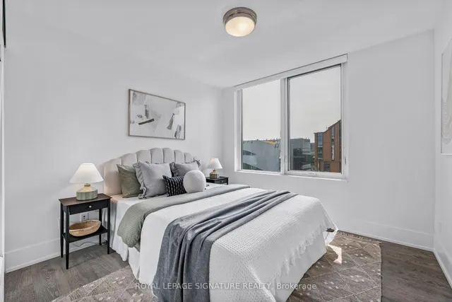 Additional image 20 of 15 Merchants' Wharf Unit 942