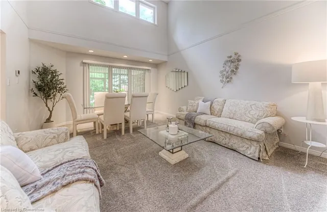 Additional image 10 of 85 Candle Cres