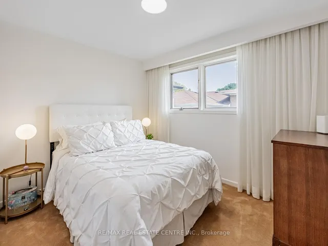 Additional image 17 of 106 Mercury Rd