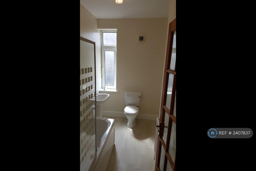Additional image 9 of Quarry Street, Keighley, BD21