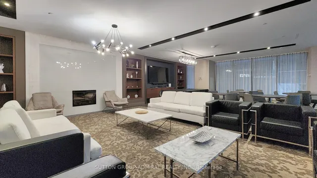 Additional image 41 of 39 Annie Craig Dr Unit Th 101