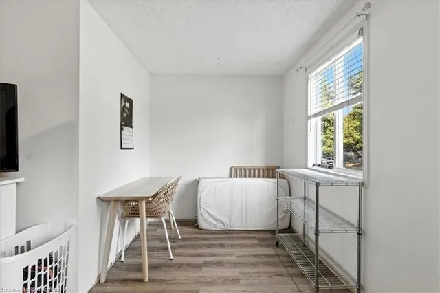 Additional image 24 of 36 Notchwood Crt