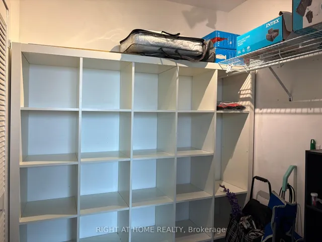 Additional image 14 of 3460 Keele St Unit 201