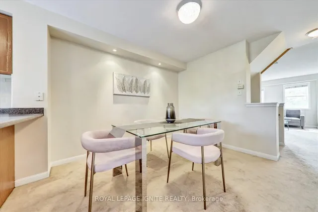 Additional image 13 of 21 Ecopark Gate