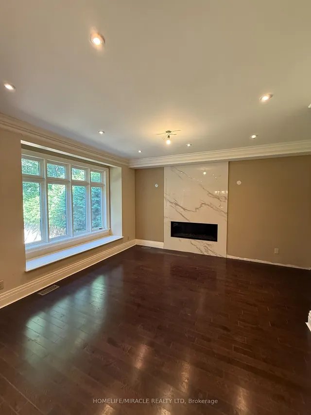 Additional image 16 of 16 Ravenscrest Dr