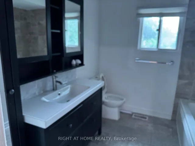 Additional image 18 of 141 Sandown Ave