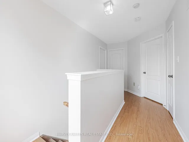 Additional image 18 of 9 Bobcat Terr