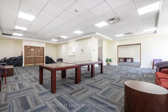 Additional image 38 of 1 Lee Centre Dr Unit 613