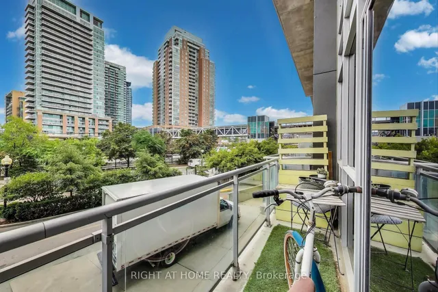 Additional image 9 of 1029 King St Unit 246