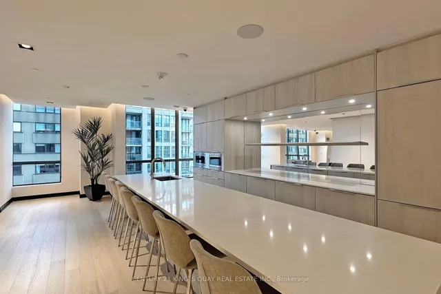 Additional image 39 of 395 Bloor St Unit 4710