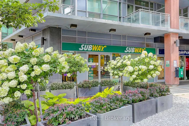 Additional image 37 of 19 Bathurst St Unit 3709