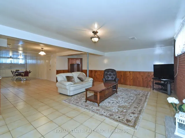 Additional image 37 of 25 Diana Dr