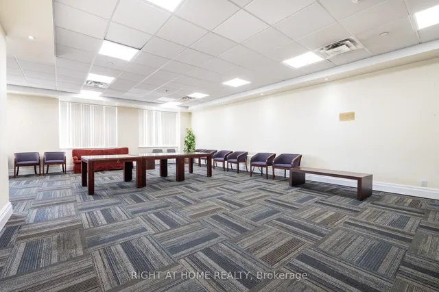 Additional image 37 of 1 Lee Centre Dr Unit 613