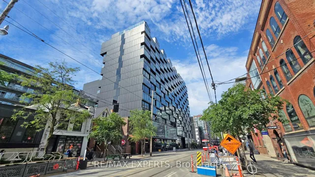 Additional image 2 of 629 King St Unit 1418