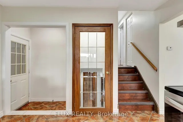 Additional image 11 of 8 Mayfair Crt