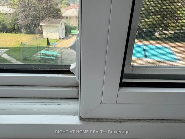 Additional image 18 of 3460 Keele St Unit 201