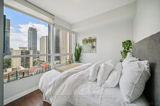 Additional image 8 of 500 Sherbourne St Unit 1210