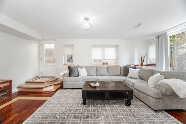 Additional image 38 of 2 The Keanegate