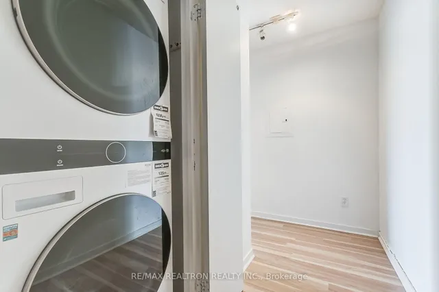 Additional image 17 of 75 Dalhousie St Unit 914