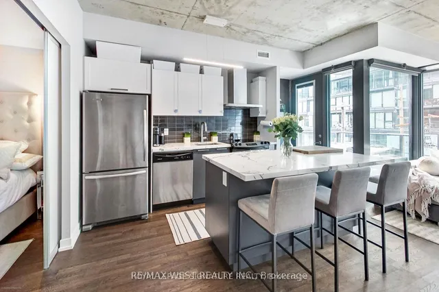 Additional image 9 of 650 King St Unit 310