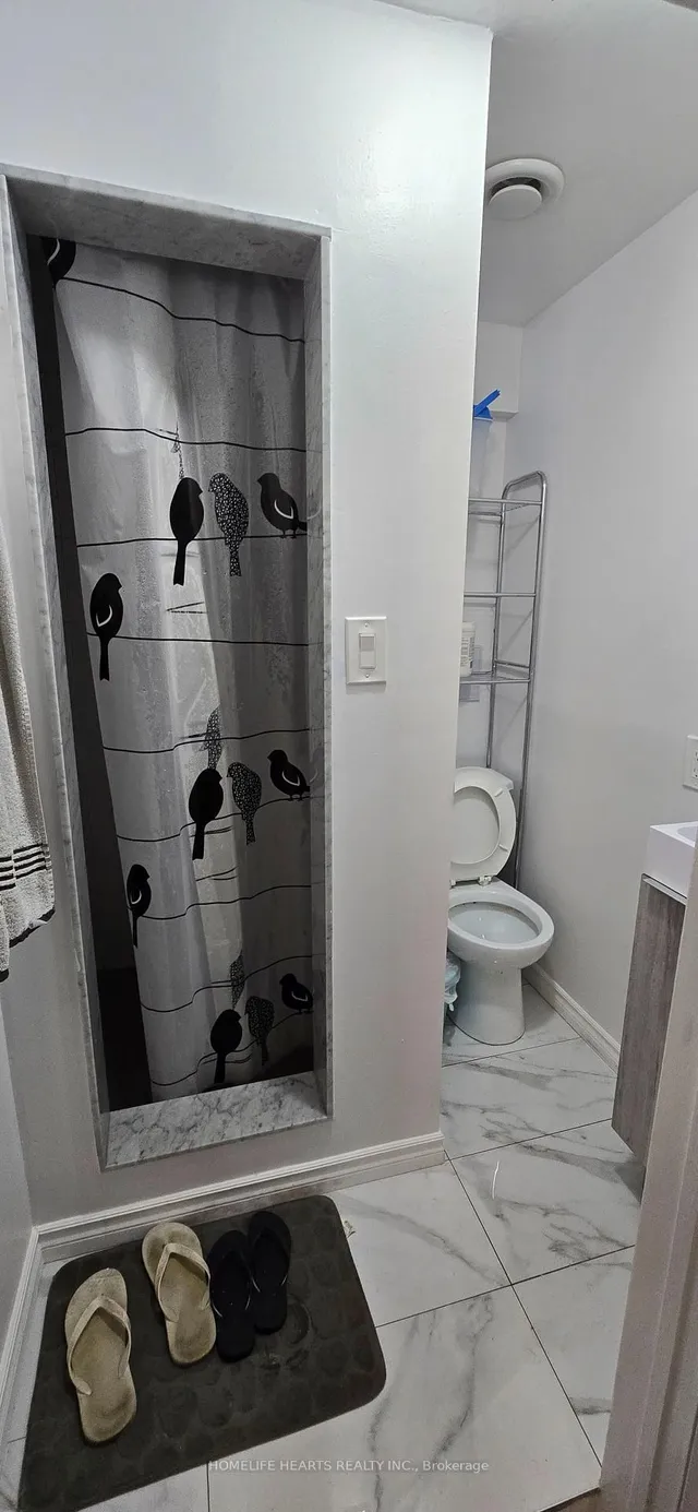 Additional image 25 of 152 Homestead Rd Unit 24